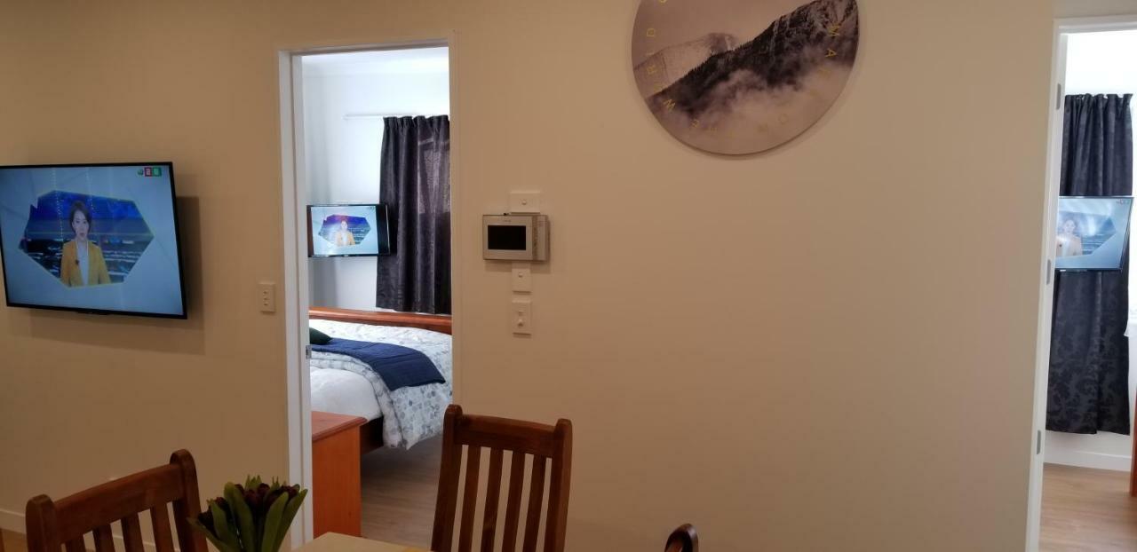New Smart Home Nearby Plaza Окленд Экстерьер фото